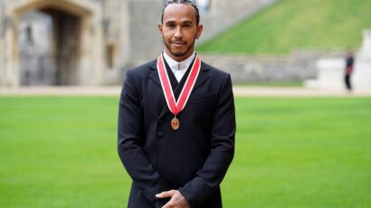 HAMILTON NA ČELU NFL EKIPE: Popularni vozač Formule 1 preuzeo Denver Bronkose!