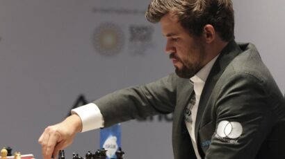 KARLSEN SLOMIO NEPOMNJAŠĆEG: Najduža partija u istoriji šaha!