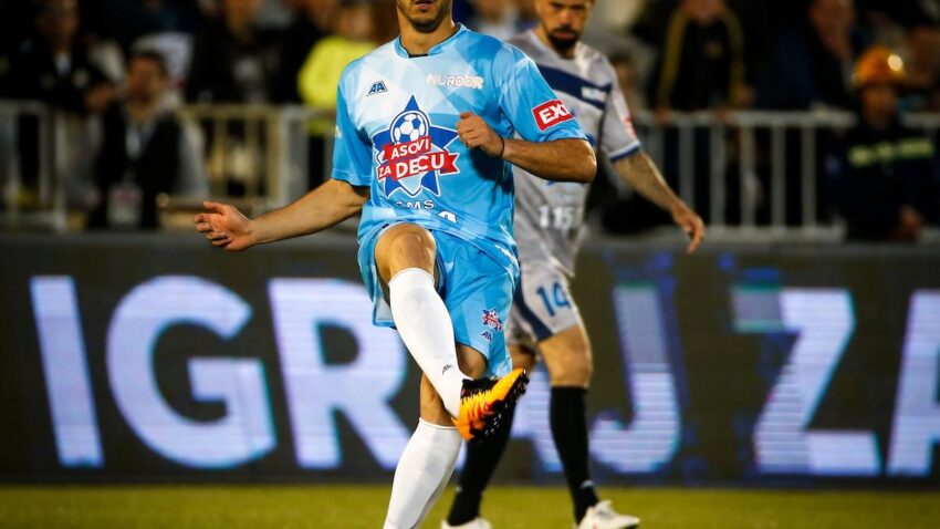 PROLETER SE NE ŠALI: Kuzmanović vratio Kačara u srpski fudbal!