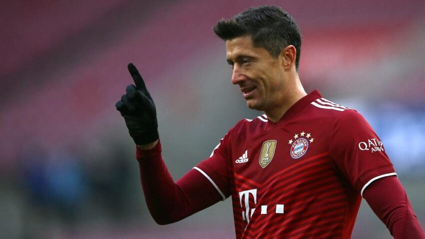 LEVANDOVSKI DOBIO PRIZNANJE: FIFA ga proglasila najbolji igračem sveta!