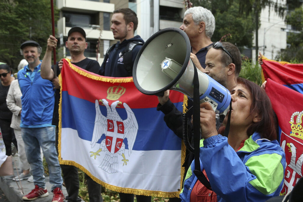 novak đoković-hotel-protesti