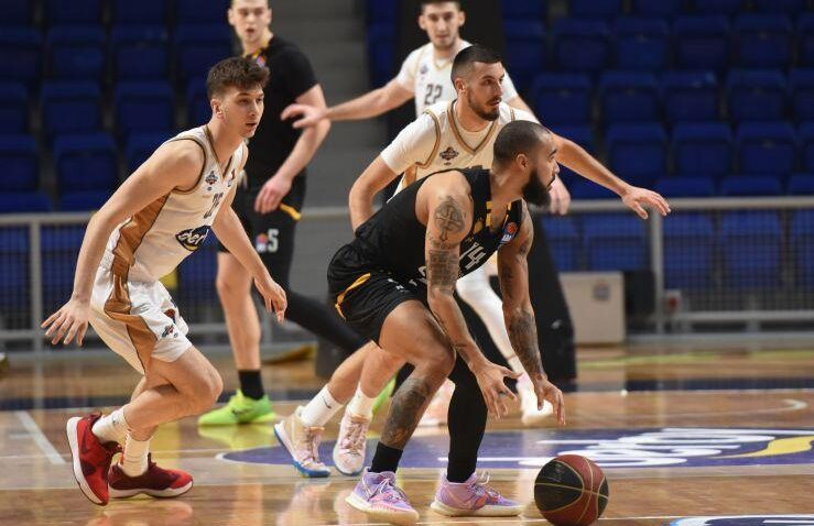 PARTIZAN PREŽIVEO "DRAMU" U CRNOJ GORI: Crno-beli se probudili posle Obradovićeve ljutnje!
