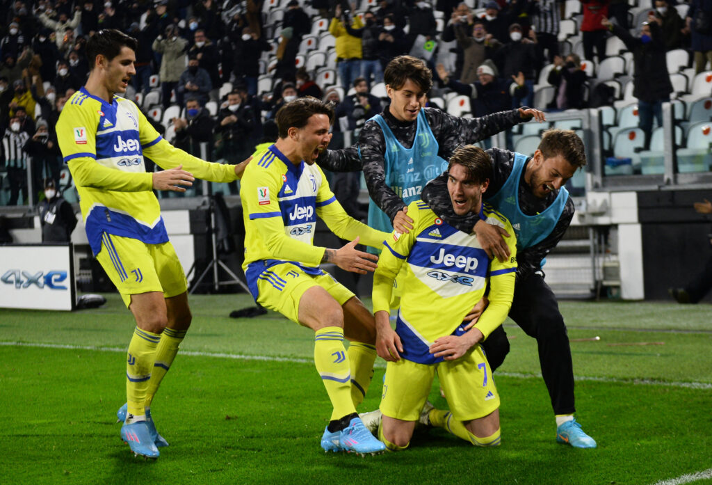 dušan vlahović-juventus