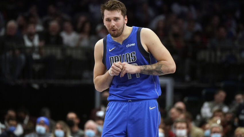 Svemoćni Dončić bacio Lejkerse na kolena (VIDEO)