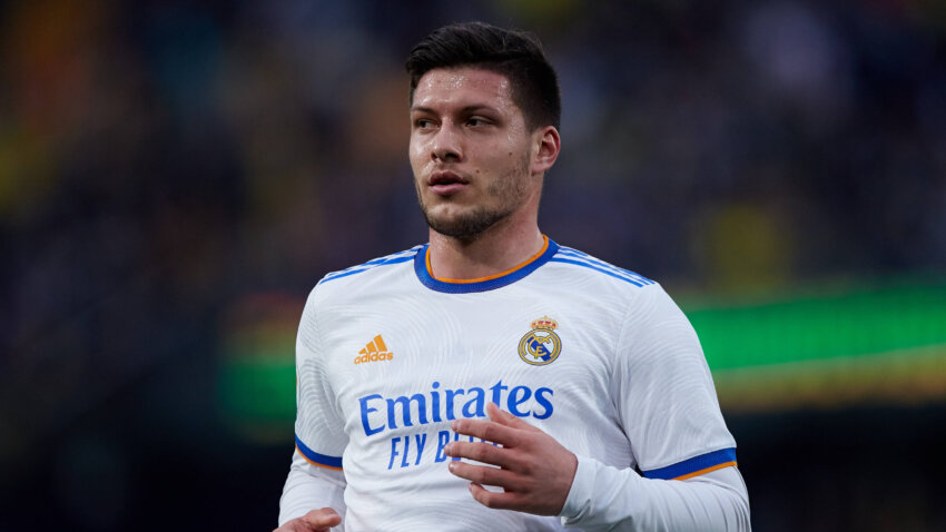 REAL POKLANJA JOVIĆA FIORENTINI: Evo zašto se Madriđanima isplati takav potez!