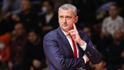 RADONJIĆEVA EMOTIVNA PORUKA NA RASTANKU: Ovako se miljenik navijača oprostio od “delija”!