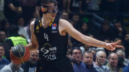 HEROJ SA MASKOM: Pojavio se konačno “onaj” Aleksa Avramović!