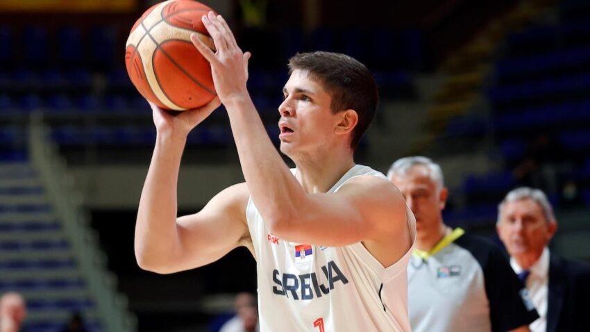 Nikola Đurišić ide stopama Petruševa