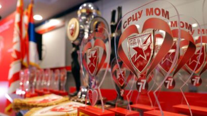 ZVEZDA PROSLAVILA ROĐENDAN: Nagrade za Radonjića, fudbalere, Ivanića…