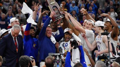 AMERIKA OVO NIJE VIDELA: Istorijski preokret Kanzasa u finalu NCAA!