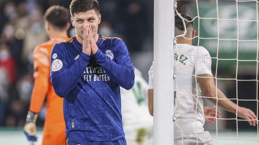 LOŠE VESTI ZA MADRIĐANE: Na Čelsi bez Jovića i najvažnijeg šrafa!