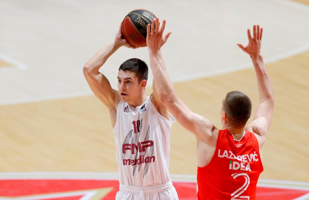 FURIOZAN START PA BOLAN KRAJ: Zvezda nadigrala FMP Meridian, Džouns partijom mora u idealnu petorku! 1 crvena zvezda-fmp meridian