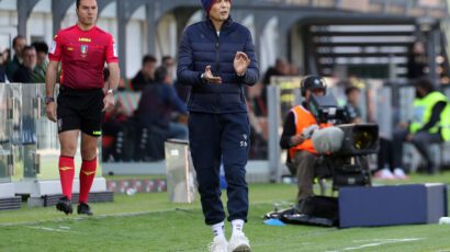 MIHAJLOVIĆ SE VRATIO, BOLONJA PORAŽENA: Čudan penal, Venecija i dalje sanja o opstanku!