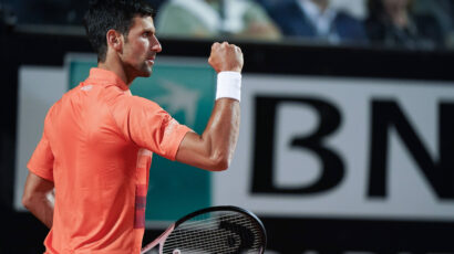 NOVAK JE U POLUFINALU RIMA: Kanađanin skupo prodao kožu!