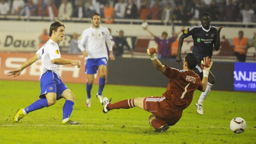 SUPERLIGAŠKA BOMBA: Igrao za Hrvatsku, postigao kultni gol za Hajduk iz Splita, a sad - pravac Kolubara! (FOTO)