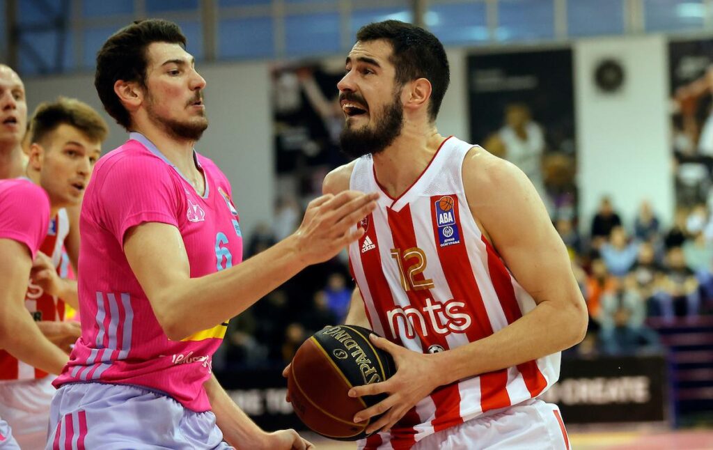 Nikola Kalinić-Zvezda-Mega