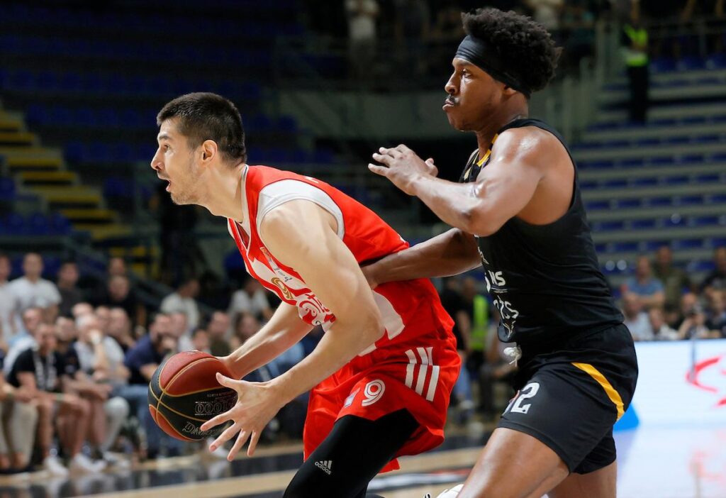 DEMONSTARACIJA SILE U PIONIRU: Partizan razmontirao Zvezdu i zakazao majstoricu! 4 partizan-crvena zvezda-luka mitrović-zek ledej