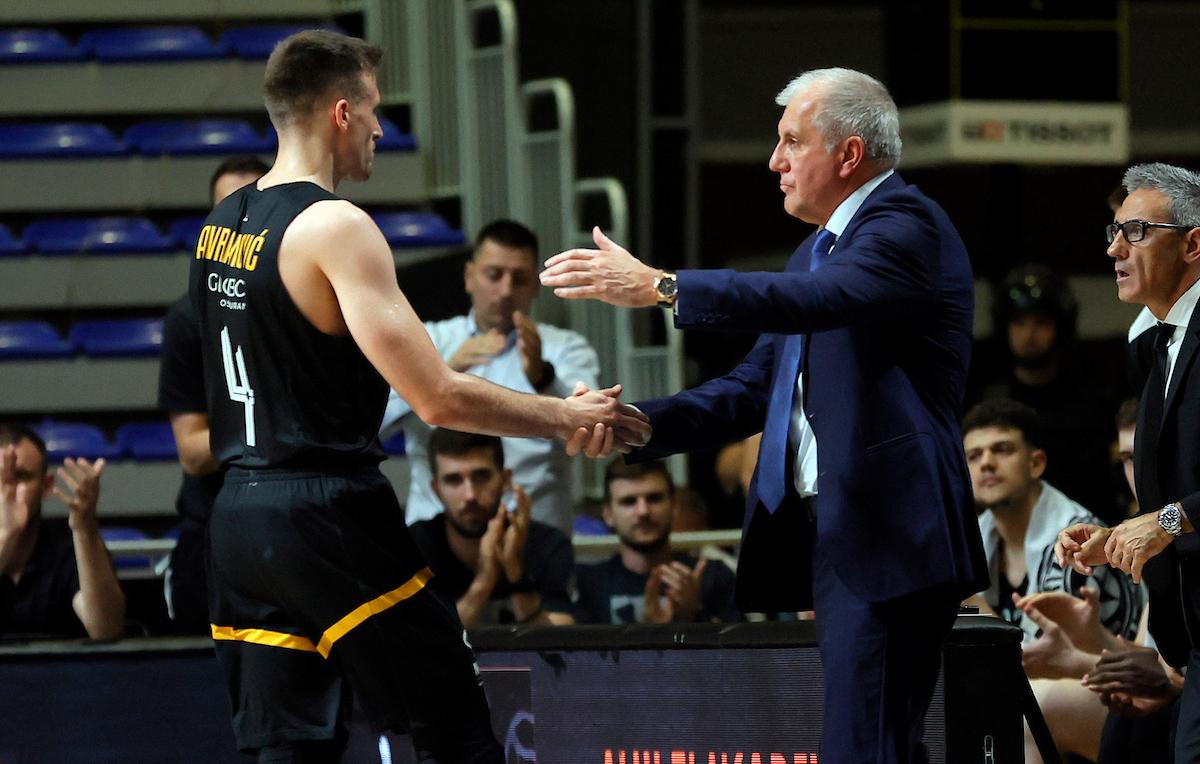 JOŠ JEDNA SEZONA BEZ TROFEJA: Partizan najavio borbu za titule u budućnosti?! 4 partizan-željko obradović-aleksa avramović