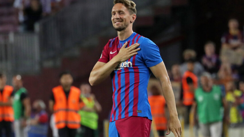 DE JONG SE VRATIO KUĆI: PSV ga predstavio kao veliko pojačanje!