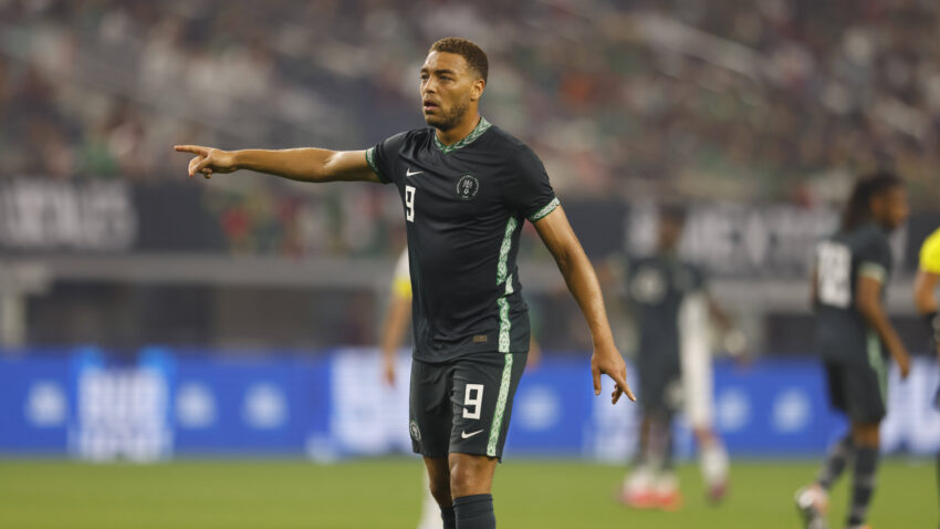 NIŠTA OD ZVEZDINOG POJAČANJA: Desers karijeru nastavlja u Italiji!