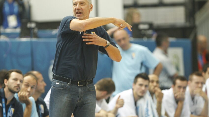 RAT HRVATSKIH LEGENDI: Petrović odgovorio Rađi-Pogledaj se u ogledalo!