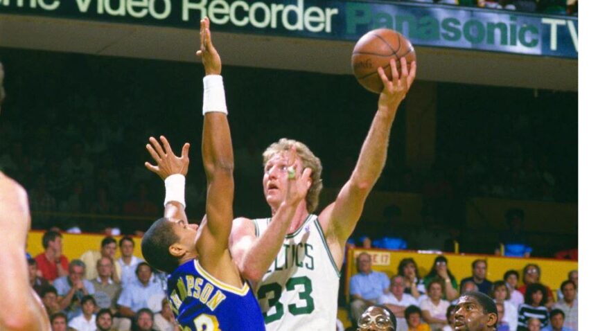 ČUVAM DESNICU ZA LEJKERSE: Legendarna noć kada je Leri Bird igrao levom rukom!