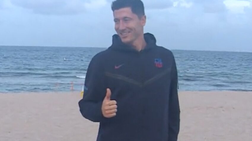 STIGAO JE! Robert Levandovski priključio se Barseloni, pa oduševio navijače: Vreme je da se vratimo na vrh! (VIDEO)