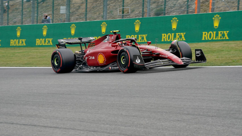 KAŽNJENI FERSTAPEN NAJBRŽI: Sainc do pol pozicije za Veliku nagradu Belgije!