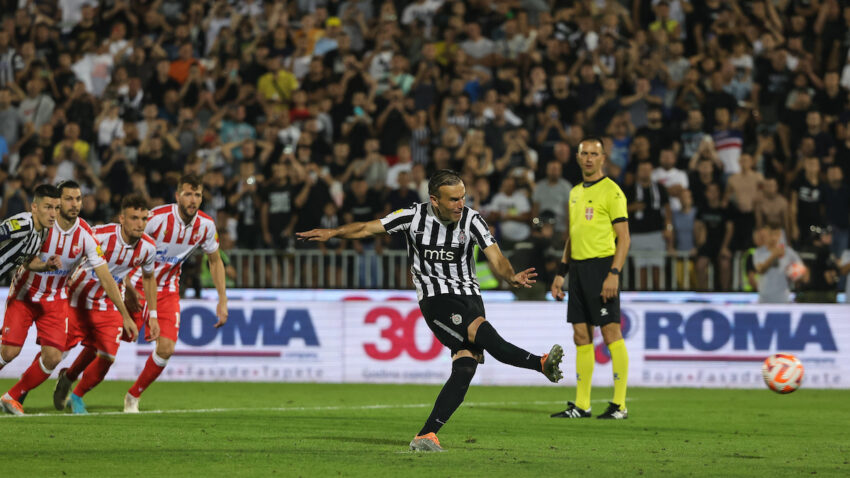 PODELA BODOVA U HUMSKOJ: Partizan odoleo pogotkom sa bele tačke, Zvezda nije iskoristila šansu da se odlepi! (VIDEO)