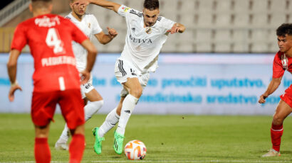 ČUKARIČKI FURIOZNO STARTOVA, PA SE “UGASIO”: Tvente na kraju deklasirao “Brađane”, sledi Fiorentina!
