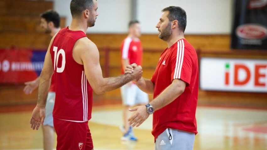 ZVEZDA UPALILA MOTORE: Crveno-beli hvataju zalet za novu sezonu! (FOTO)