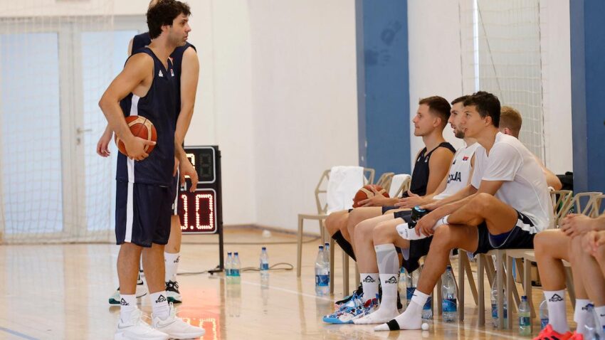 O ZVEZDAMA NE PRIČAMO, ZVEZDE SU NA TERENU: Zašto Jović i Pokuševski nisu u reprezentaciji?