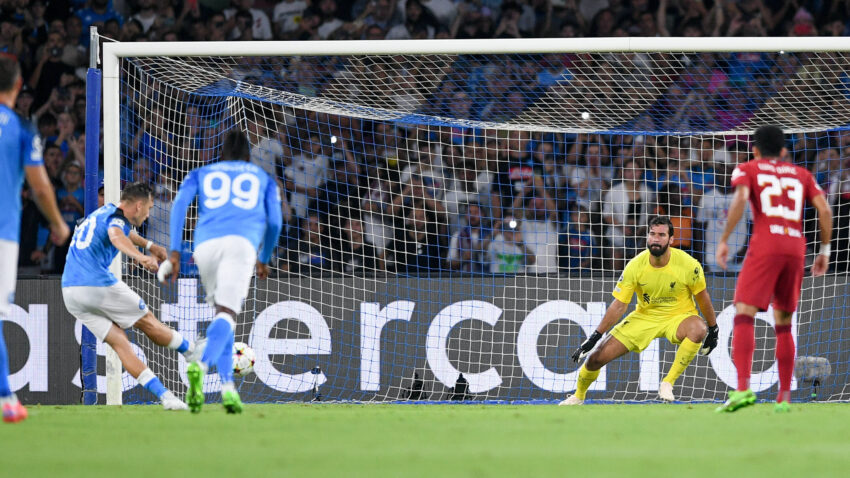 EVROPSKI START IZ SNOVA: Strašan Napoli ubedljiv protiv Liverpula!