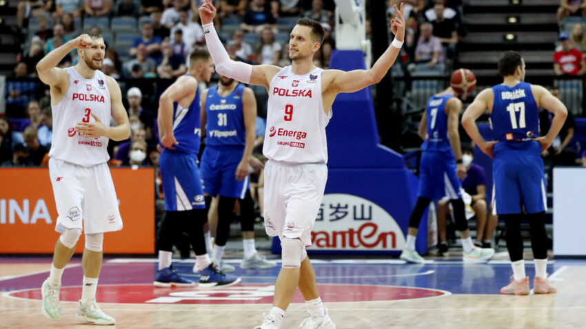 PONITKA OTKRIO NEPOZNAT DETALJ: Oni su me "prebili", nisam video na jedno oko!