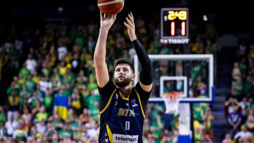 NURKIĆ UDARIO NA SAVEZ: Možemo praviti čuda - Šta vredi sve ako četiri igrača spavaju u jednom krevetu!