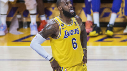 Lejkersi izašli iz krize – brutalna partija Lebron Džejmsa (VIDEO)