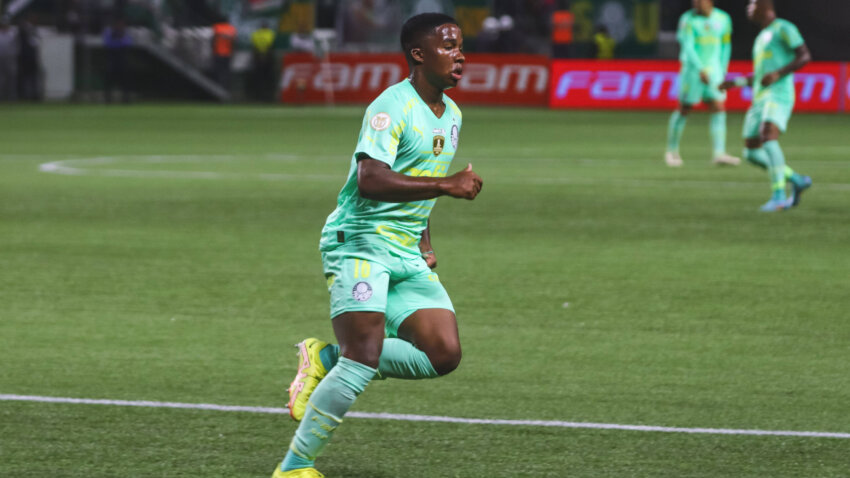 ČUDO OD DETETA: Borba velikana za potpis brazilskog tinejdžera!