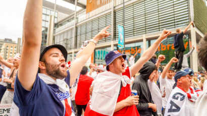 URNEBESNA PRIČA IZ KATARA: Englezi tražili pivo, pa završili sa lavovima! (VIDEO)