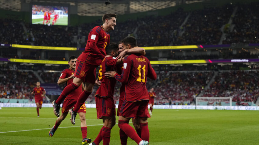 FURIOZNA "FURIJA" SLAVI JUBILEJE: Španci u prestižnom "klubu 100" Svetskih prvenstava, Asensio se pobrinuo za duplo slavlje!