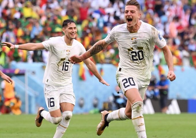 BRAVO MAJSTORI! Pavlović i Sergej doneli preokret Srbiji u završnim minutima prvog poluvremena! (VIDEO)