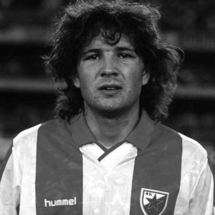 fk crvena zvezda-fudbal-siniša mihajlović