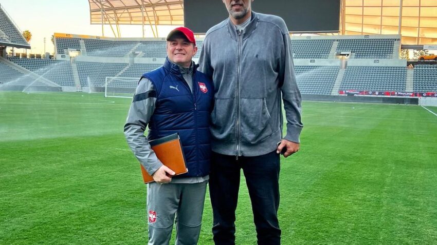 Divac posetio Piksija i "Orlove" pred duel sa SAD-om
