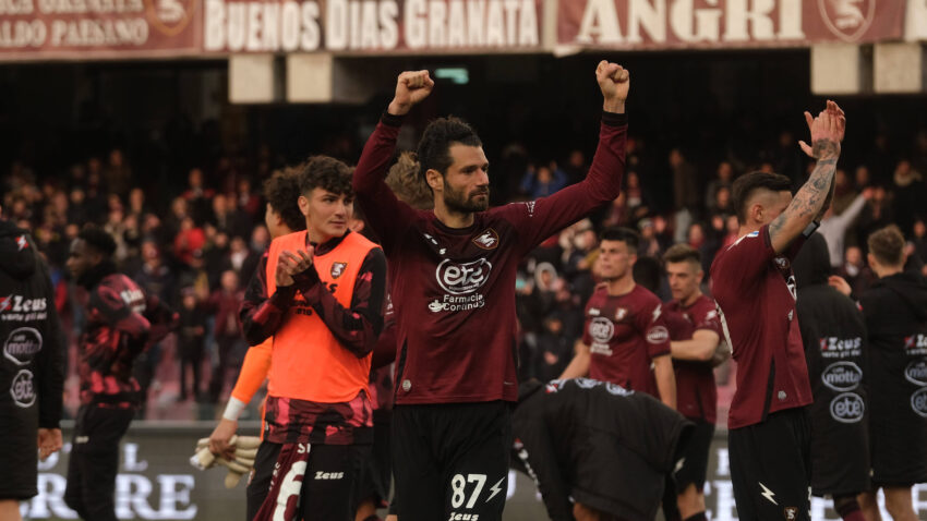 Salernitana beži iz "crvene zone" - tri gola protiv Monce (VIDEO)