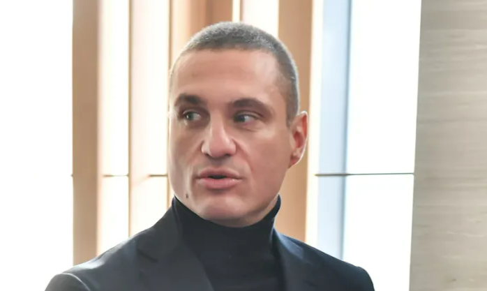 "Hajmo kao Hrvati, Vidić za predsednika"