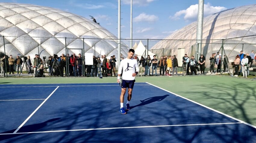 Ovako se Novak sprema za Dubai - sjajne scene na Dorćolu (VIDEO)