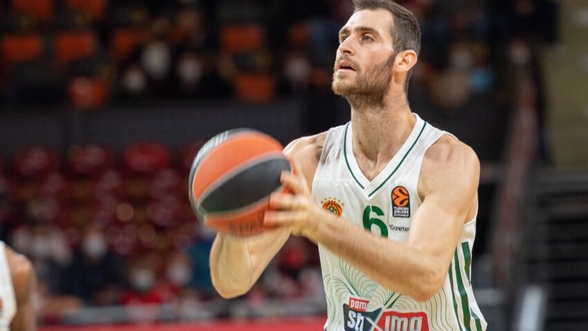 Zvanično: Papajanis je novi igrač Fenerbahčea