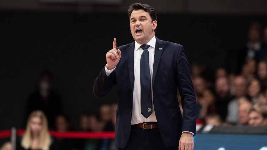 Trener Albe hvali Partizan: Očekuje nas pakao