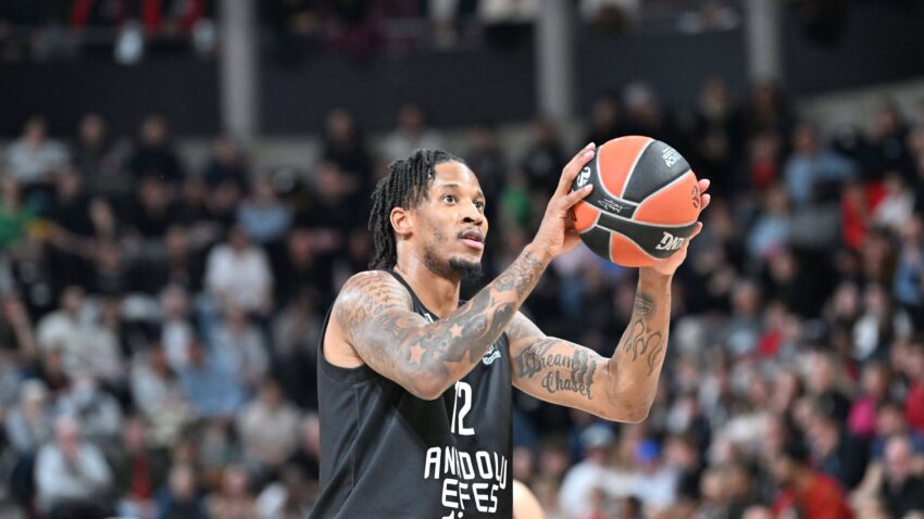 "Ludnica" u Turskoj – Klajburn posle drame bacio Fener na kolena! (VIDEO)