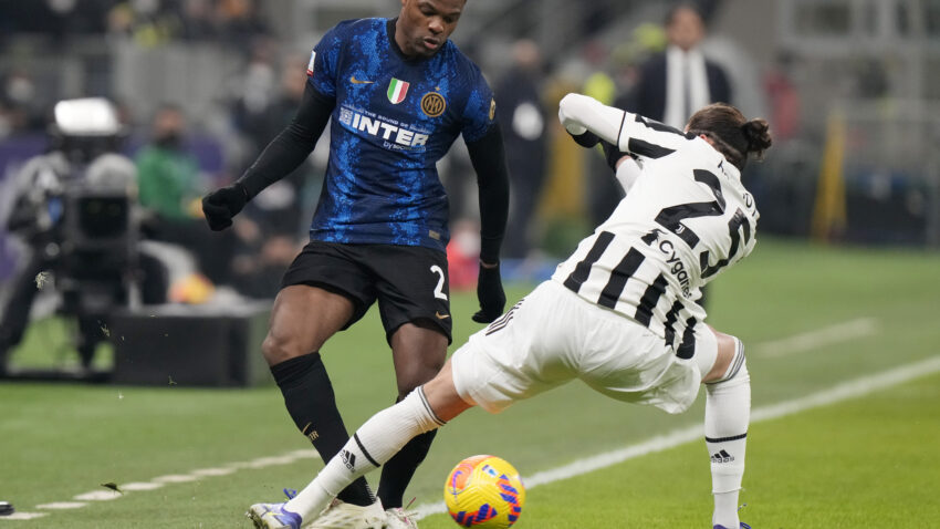<strong>DERBI D’ITALIA KOJI NE REŠAVA NIŠTA, ALI DONOSI MNOGO: Istorija, veliki rivalitet, Srbi na terenu i NAJVEĆE KVOTE NA PLANETI!</strong>