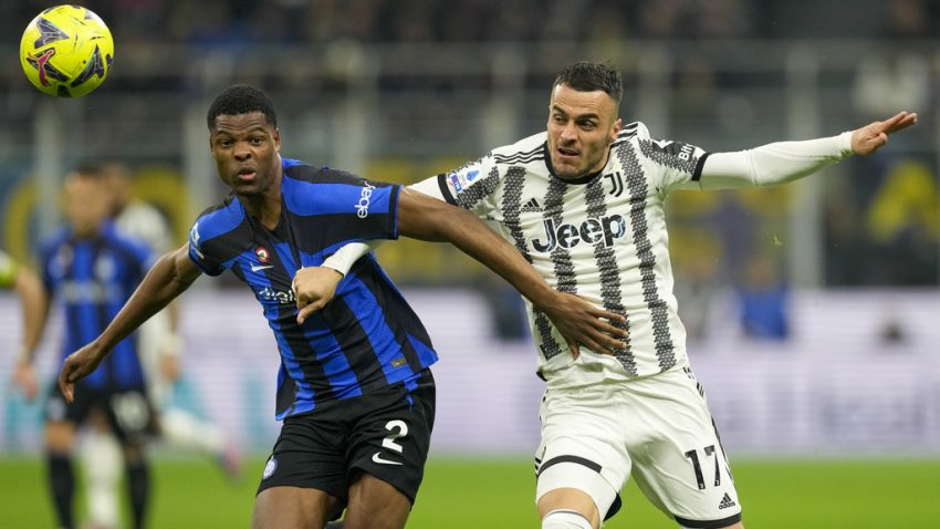Juventus jača ofanzivu, De Hea čeka Kostića